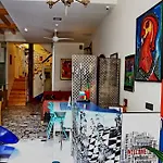House Petit Lusa 3* Lisboa