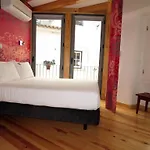 House Petit Lusa 3*