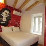 House Petit Lusa 3* Lisboa