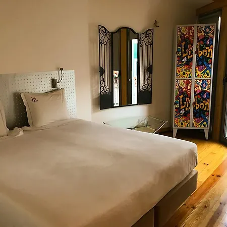게스트하우스 House Petit Lusa 3*
