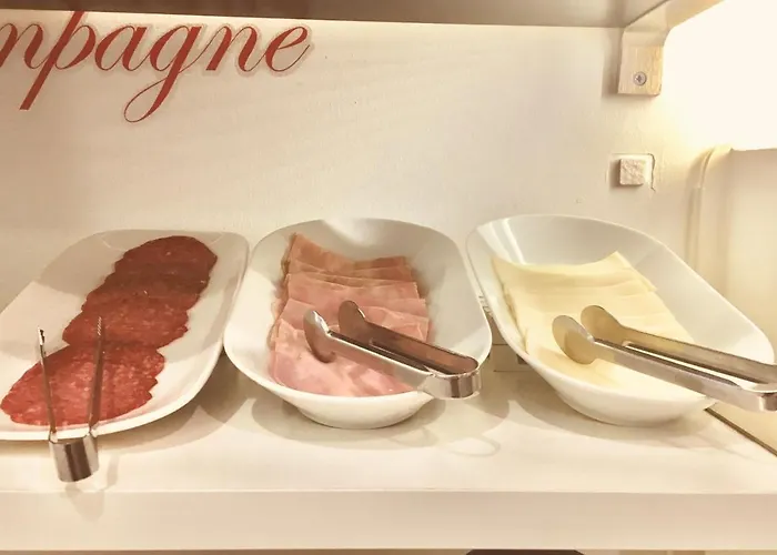 House Petit Lusa 3* Lisboa