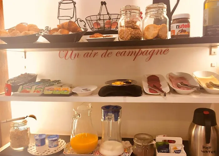 Πανσιόν House Petit Lusa