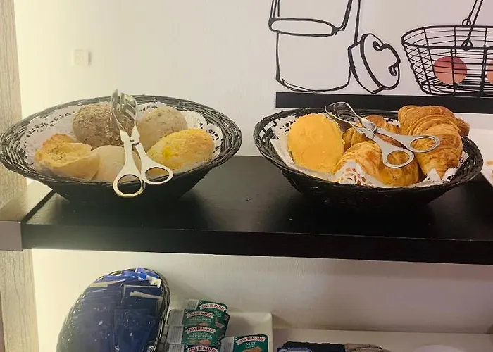 Πανσιόν House Petit Lusa