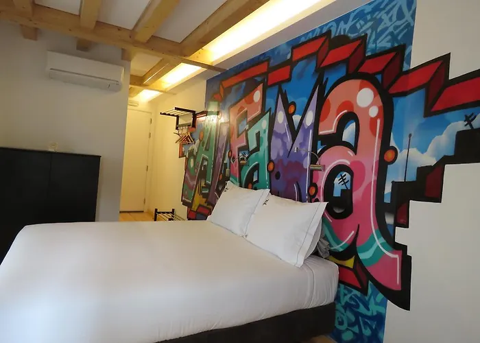Πανσιόν House Petit Lusa 3*