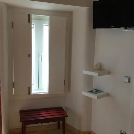 House Petit Lusa Гостевой дом 3*