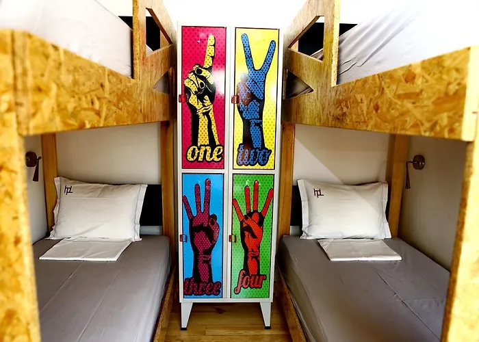 House Petit Lusa Lisbona